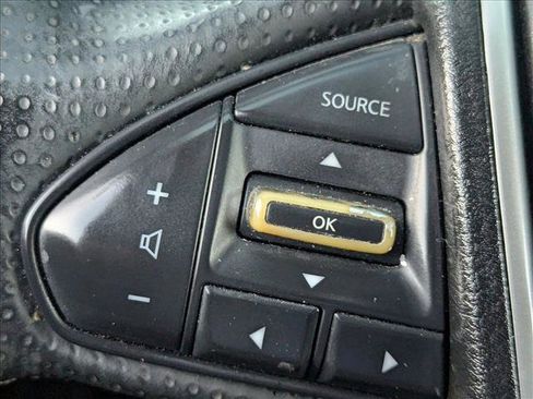Used 2017 Nissan Maxima 3.5 SL image 9