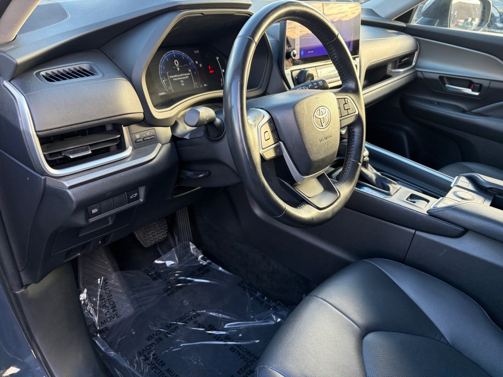 Used 2025 Toyota Grand Highlander AWD image 10