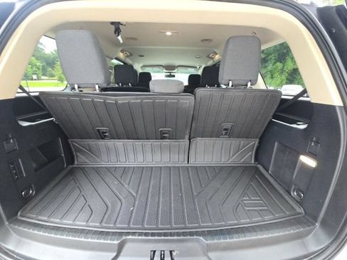 Certified 2022 Ford Expedition XLT RWD image 13