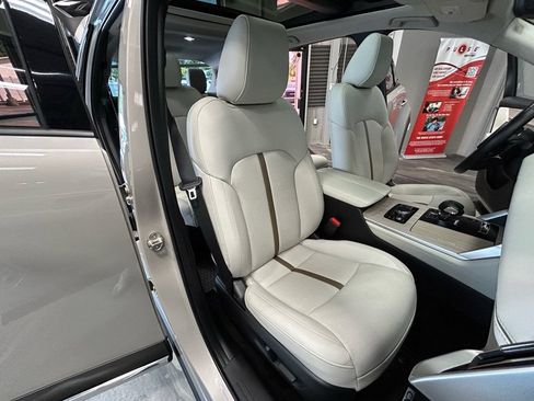 Used 2024 MAZDA CX-90 Plug-In Hybrid w/ Premium Plus AWD/4WD image 4
