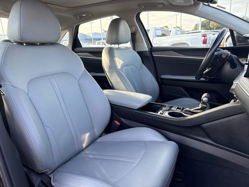 Used 2021 Kia K5 EX image 32