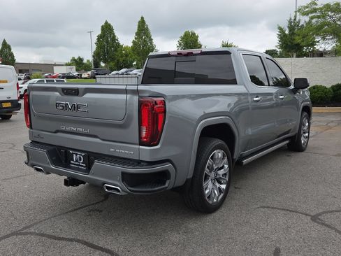 Used 2025 GMC Sierra 1500 Denali w/ Denali Reserve Package AWD/4WD image 14