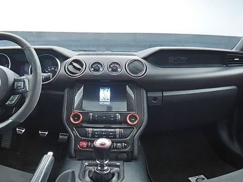 Used 2017 Ford Mustang Shelby GT350 w/ Electronics Package RWD image 18