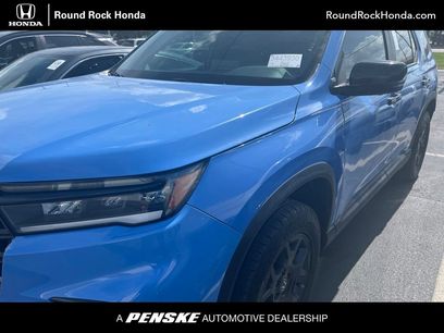 Used 2025 Honda Pilot TrailSport