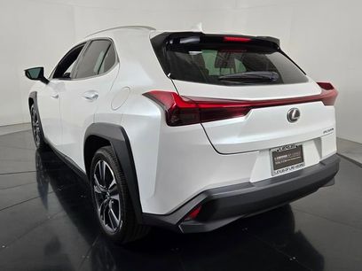 Certified 2025 Lexus UX 300h FWD w/ Accessory Package (Z1)