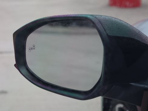 New 2026 Toyota Prius Plug-In Hybrid image 5