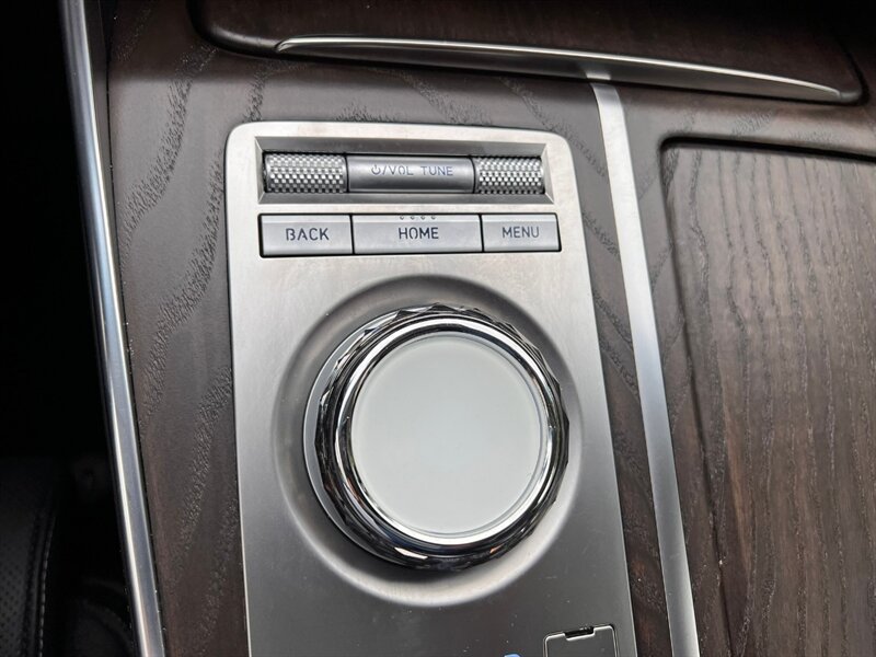 Used 2024 Genesis GV80 3.5T w/ Prestige Package AWD/4WD image 39