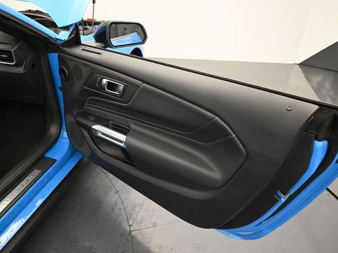 Used 2025 Ford Mustang GT Premium w/ GT Performance Package image 25