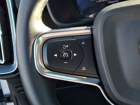 Used 2023 Volvo C40 P8 Recharge Plus w/ Climate Package image 27