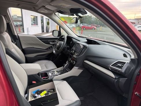 Used 2023 Subaru Forester Limited image 13