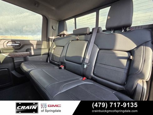 Used 2022 GMC Sierra 2500 Denali w/ Denali Ultimate Package AWD/4WD image 24