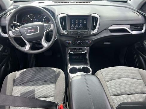 Used 2023 GMC Terrain SLE w/ Driver Convenience Package AWD/4WD image 16