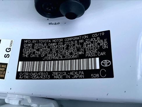 Used 2020 Toyota Corolla LE image 32