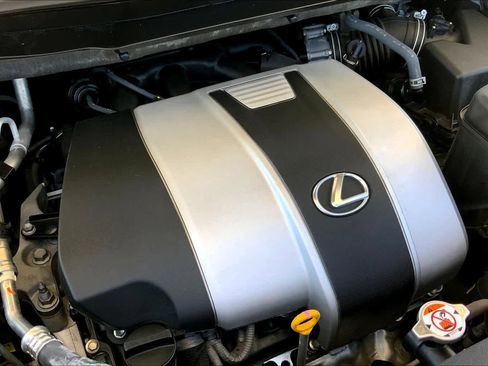 Used 2018 Lexus RX 350 image 32