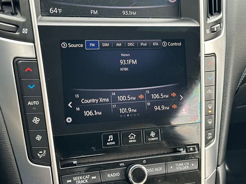 Used 2017 INFINITI Q60 w/ Premium Plus Package 2.0T image 18