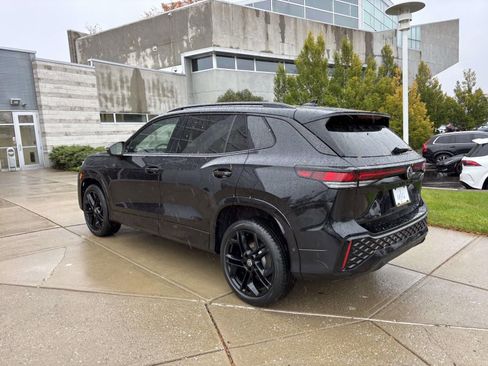 New 2026 Volkswagen Tiguan SE R-Line image 5