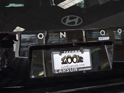 New 2026 Hyundai Ioniq 9 SEL image 16