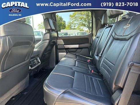 Used 2023 Ford F250 Platinum image 17