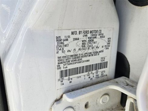 Used 2006 Ford F350 XLT image 14