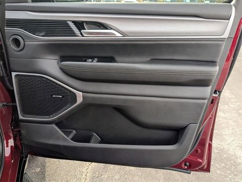 New 2025 Jeep Wagoneer Series II image 37