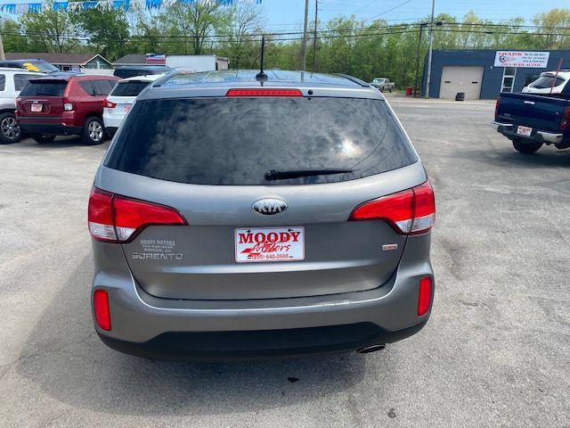 Used 2014 Kia Sorento LX FWD image 4