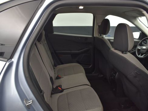 Used 2022 Ford Escape SE w/ SE Sport Appearance Package image 15