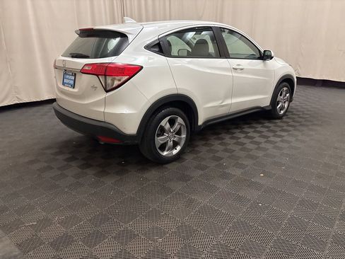 Used 2021 Honda HR-V LX image 5