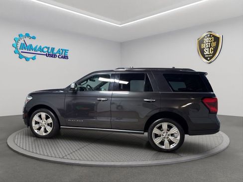 Used 2023 Ford Expedition Platinum AWD/4WD image 2