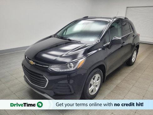 Used 2020 Chevrolet Trax LT w/ Driver Confidence Package image 1