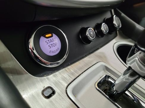 Used 2016 Nissan Murano Platinum image 37