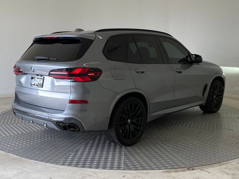 Certified 2024 BMW X5 M60i w/ M Sport Professional Package image 9