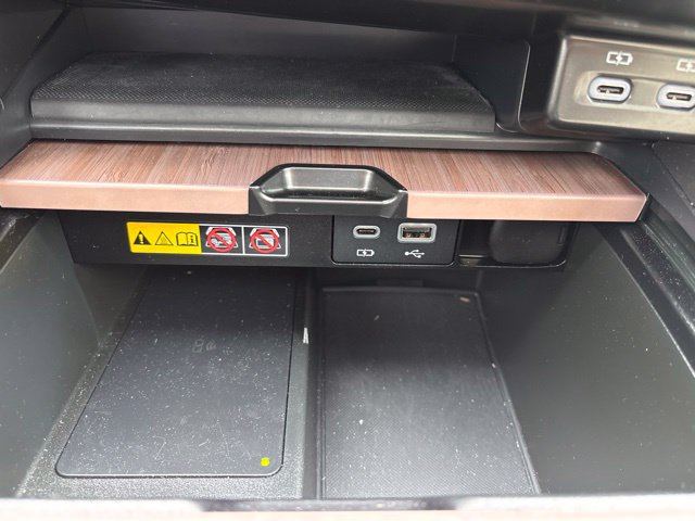 Used 2023 Lexus RX 350 Premium w/ Accessory Package (Z1) AWD/4WD image 19