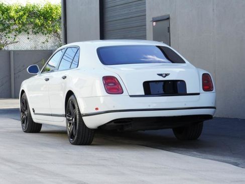 Used 2012 Bentley Mulsanne RWD image 12