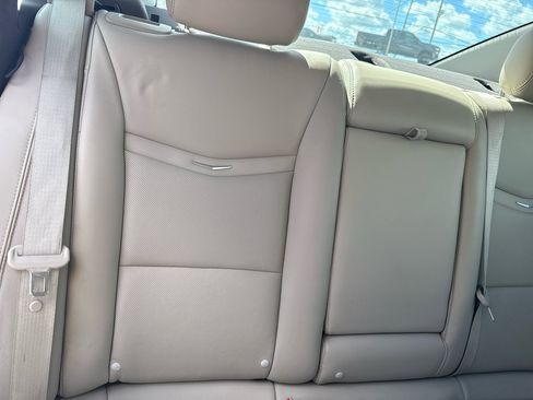 Used 2013 Cadillac XTS 4dr Sdn FWD image 16