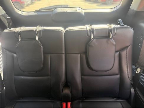 Certified 2023 Ford Explorer XLT w/ Equipment Group 202A image 27