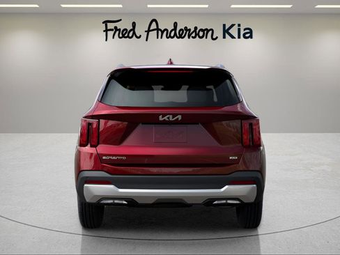 New 2025 Kia Sorento S image 5