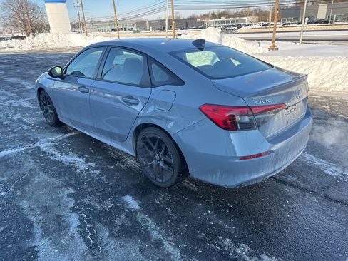 Certified 2022 Honda Civic Sport image 3