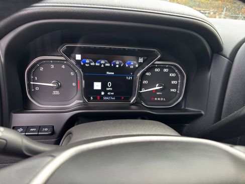 Certified 2022 GMC Sierra 1500 Denali w/ Technology Package image 6