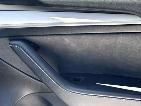 Used 2023 Tesla Model 3 Standard Range RWD image 29