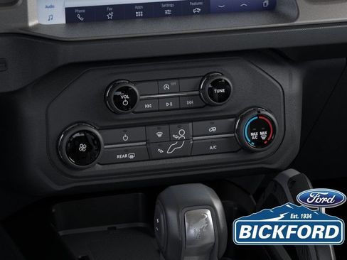 New 2026 Ford Bronco Badlands w/ Black Appearance Package AWD/4WD image 16