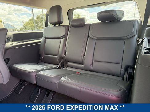 New 2025 Ford Expedition Max Active image 19