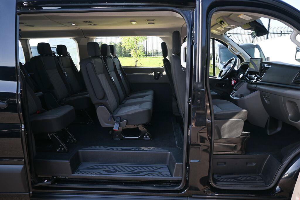 Used 2025 Ford Transit 350 XLT RWD image 20