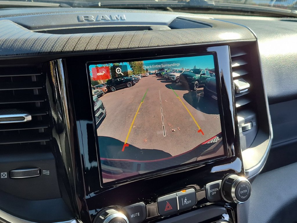 New 2026 RAM 1500 Express AWD/4WD image 24