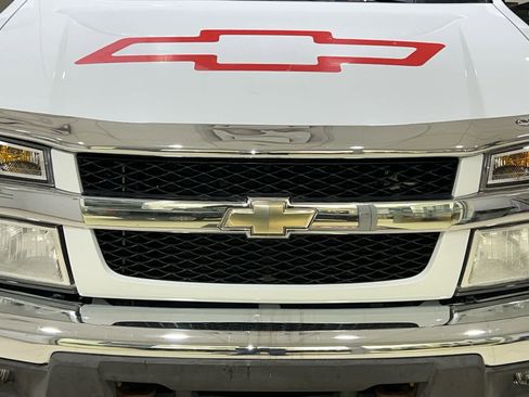 Used 2011 Chevrolet Colorado LT image 4