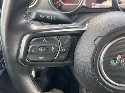 Certified 2021 Jeep Gladiator Sport image 26