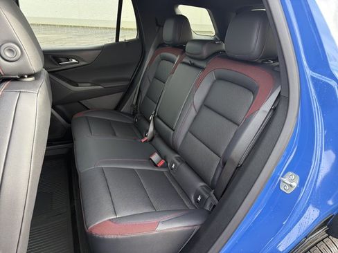 New 2026 Chevrolet Equinox RS image 23