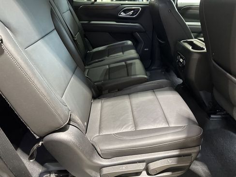 Used 2021 Chevrolet Tahoe LT AWD/4WD image 19