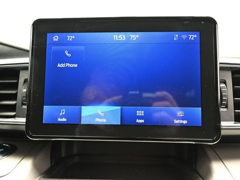 Used 2023 Ford Explorer XLT w/ Equipment Group 202A AWD/4WD image 30