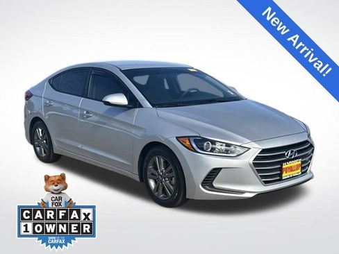 Used 2017 Hyundai Elantra SE FWD image 1