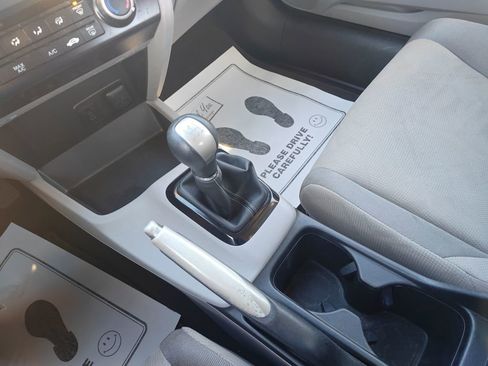 Used 2012 Honda Civic LX image 23